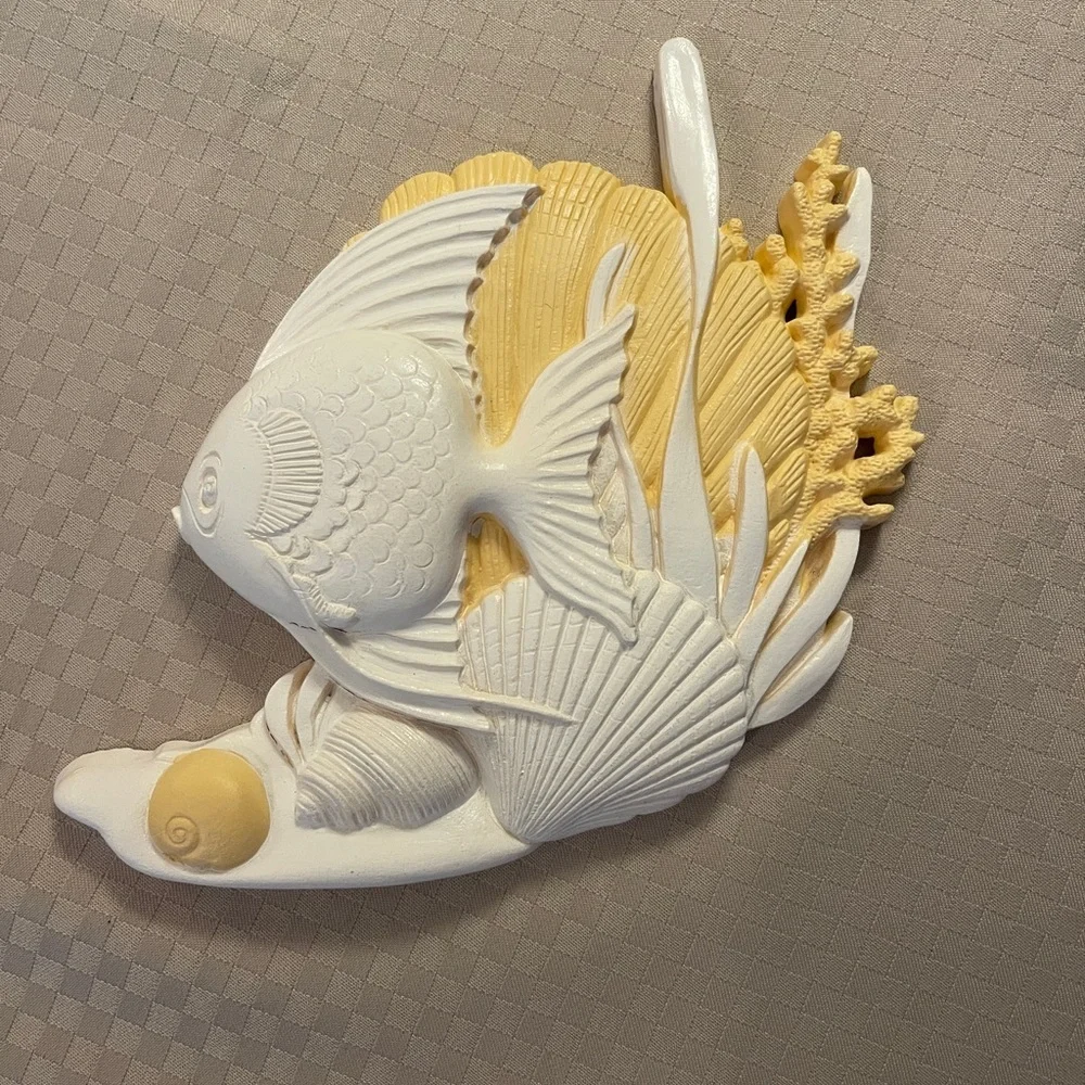 Burwood VTG 1989 Neutral Tone Tropical Fish Seashells 4 Piece Wall Hangings. - Picture 5 of 12